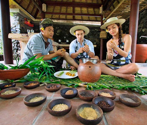Conocer la gastronomía local Conocer la gastronomía local
